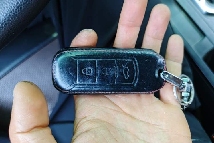Used GAC Trumpchi GS4 2015 200T G-DCT Elite Edition Vehicle Key