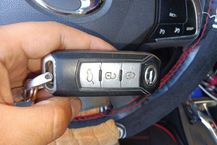 Used GAC Trumpchi GS4 2015 200T G-DCT Luxury Edition Vehicle Key