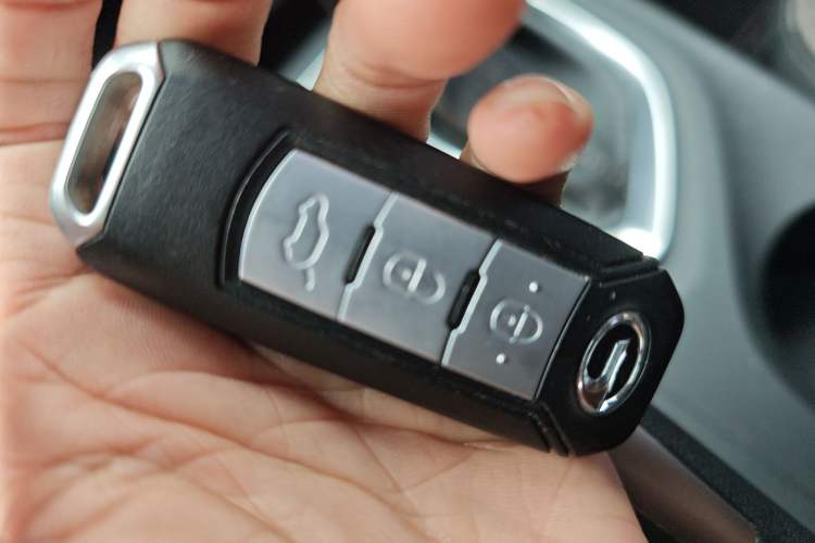 Used GAC Trumpchi GS4 2015 200T G-DCT Prestige Edition Vehicle Key