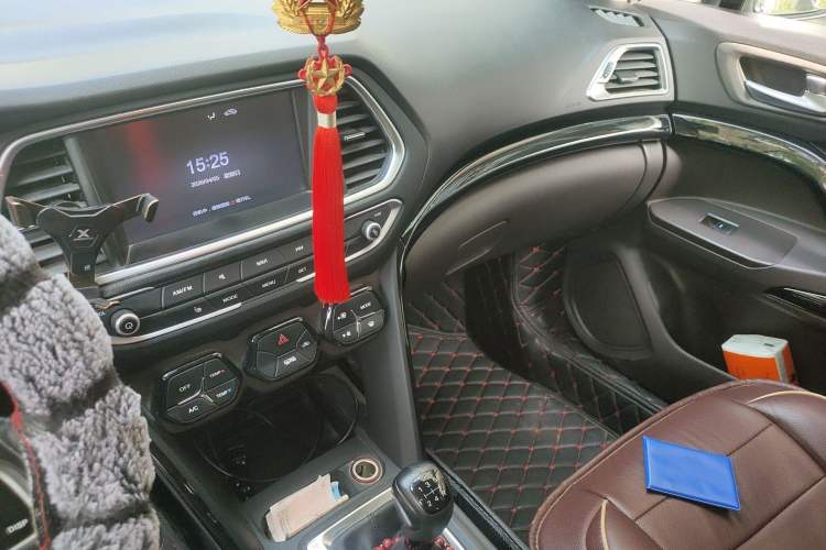 Used GAC Trumpchi GS4 2016 235T Manual Luxury Edition
