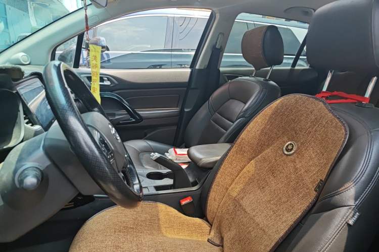 Used GAC Trumpchi GS4 2016 235T Manual Luxury Edition Left Front Seat