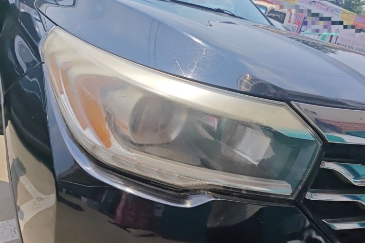 Used GAC Trumpchi GS4 2016 235T Manual Luxury Edition Right Front Headlight