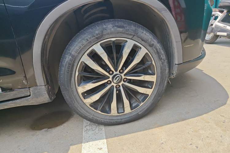 Used GAC Trumpchi GS4 2016 235T Manual Luxury Edition Right Front Wheel Hub