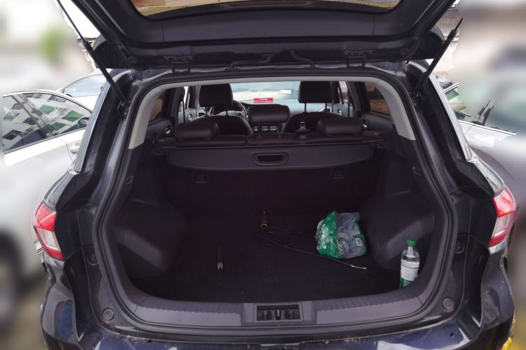 Used GAC Trumpchi GS4 2016 235T G-DCT Luxury Edition Trunk