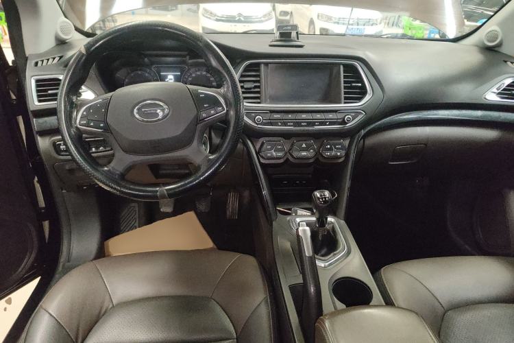 Used GAC Trumpchi GS4 2016 235T Manual Luxury Edition Center Console