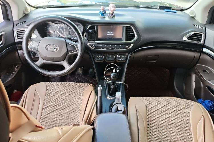 Used GAC Trumpchi GS4 2016 235T Manual Luxury Edition Center Console