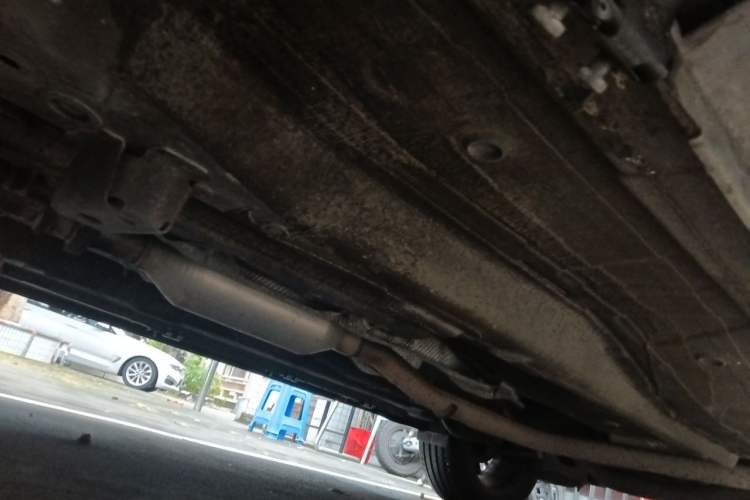 Used GAC Trumpchi GS4 2016 235T Manual Luxury Edition Chassis Front Left