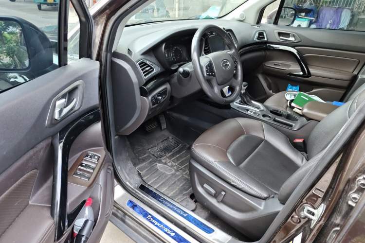 Used GAC Trumpchi GS4 2016 235T G-DCT Luxury Edition Driver Seat