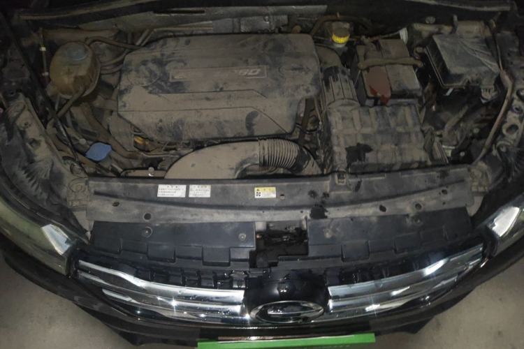 Used GAC Trumpchi GS4 2016 235T G-DCT Luxury Edition Engine Bay