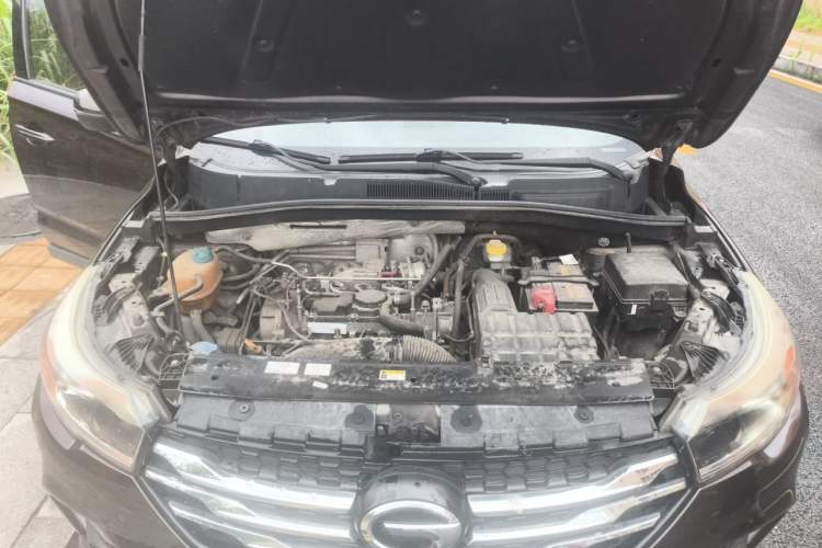 Used GAC Trumpchi GS4 2016 235T G-DCT Luxury Edition Engine Bay