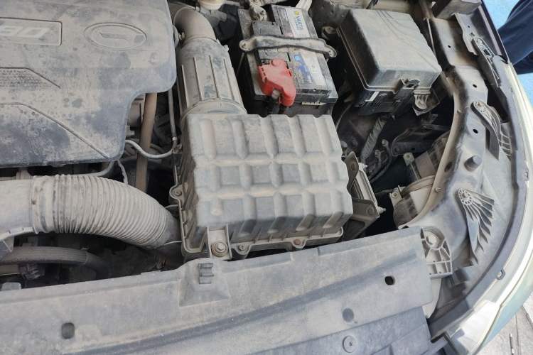 Used GAC Trumpchi GS4 2016 235T G-DCT Luxury Edition Engine Bay Left