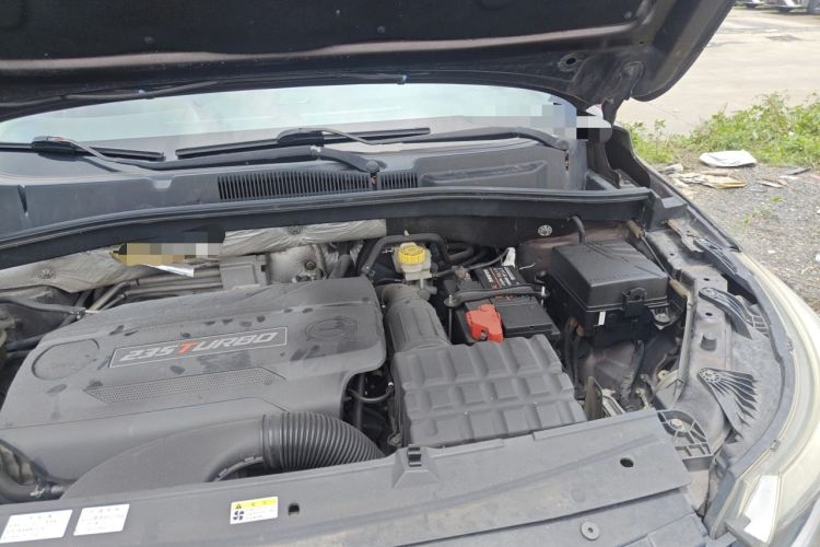 Used GAC Trumpchi GS4 2016 235T Manual Luxury Edition Engine Bay Left