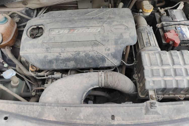 Used GAC Trumpchi GS4 2016 235T G-DCT Luxury Edition Engine Bay