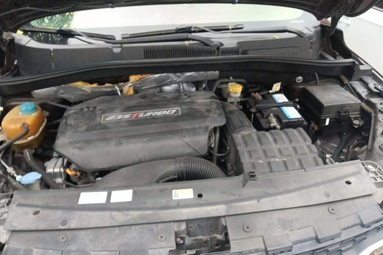 Used GAC Trumpchi GS4 2016 235T Manual Luxury Edition Engine Bay