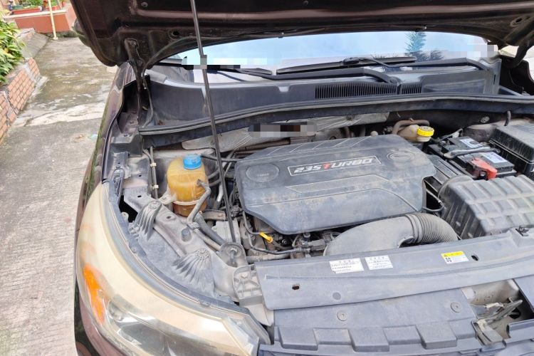 Used GAC Trumpchi GS4 2016 235T G-DCT Luxury Edition Engine Bay Right