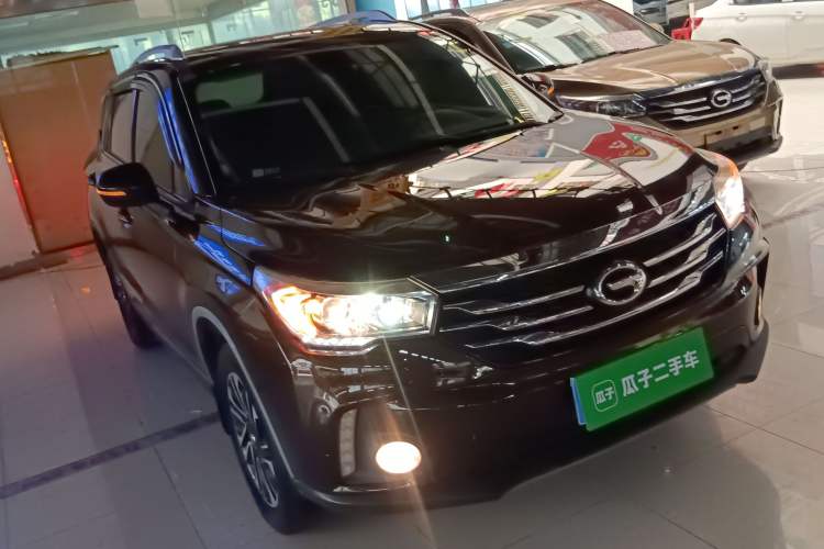 Used GAC Trumpchi GS4 2016 235T G-DCT Elite Edition Exterior 1