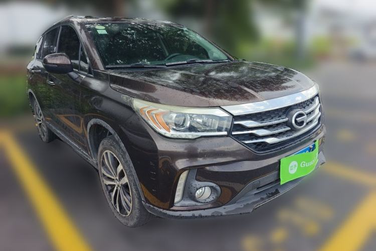 Used GAC Trumpchi GS4 2016 235T Manual Luxury Edition Front Right 45 Deg