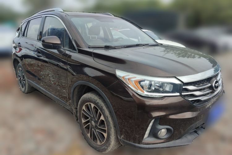 Used GAC Trumpchi GS4 2016 235T G-DCT Elite Edition Front Right 45 Deg