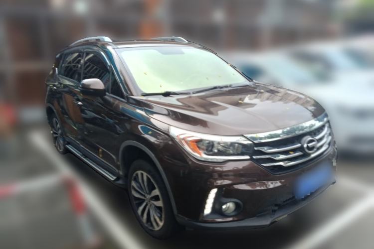 Used GAC Trumpchi GS4 2016 235T Manual Luxury Edition Front Right 45 Deg