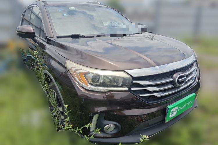 Used GAC Trumpchi GS4 2016 235T Manual Luxury Edition Front Right 45 Deg