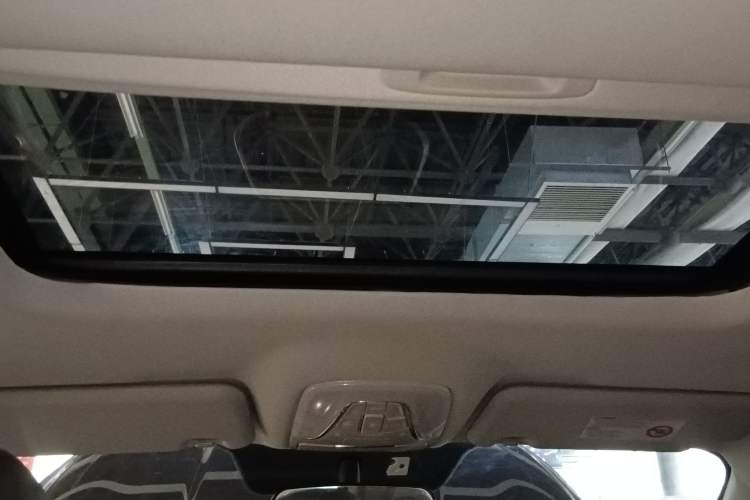 Used GAC Trumpchi GS4 2016 235T G-DCT Elite Edition Headliner