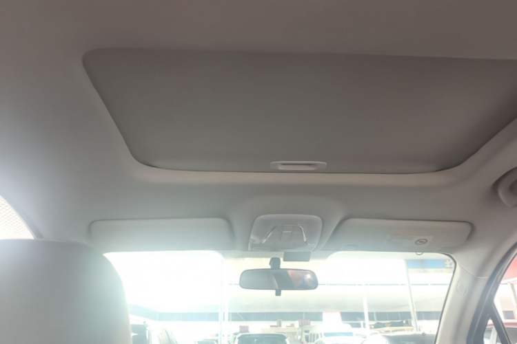Used GAC Trumpchi GS4 2016 235T G-DCT Luxury Edition Headliner