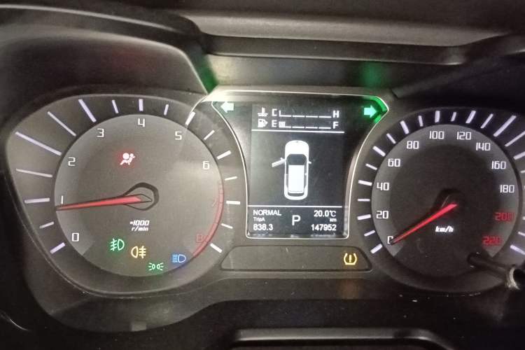 Used GAC Trumpchi GS4 2016 235T G-DCT Elite Edition Instrument Cluster