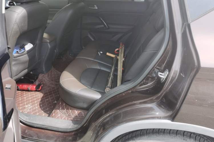 Used GAC Trumpchi GS4 2016 235T Manual Luxury Edition Left Rear Seat