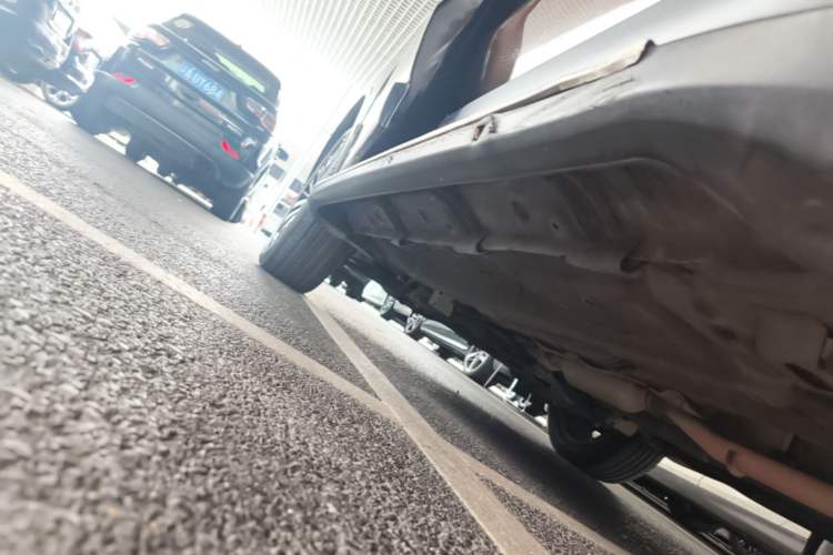 Used GAC Trumpchi GS4 2016 235T G-DCT Luxury Edition Left Side Sill