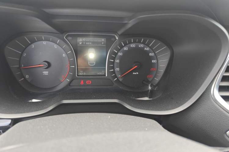 Used GAC Trumpchi GS4 2016 235T Manual Luxury Edition Odometer Close Up