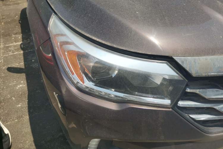 Used GAC Trumpchi GS4 2016 235T Manual Luxury Edition Right Front Headlight