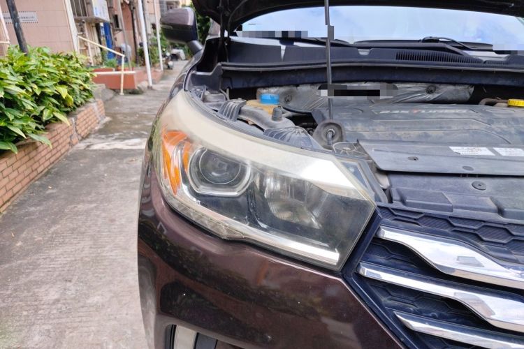 Used GAC Trumpchi GS4 2016 235T G-DCT Luxury Edition Right Front Headlight
