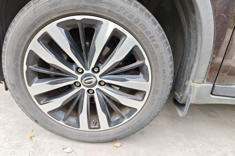 Used GAC Trumpchi GS4 2016 235T G-DCT Luxury Edition Right Front Wheel Hub