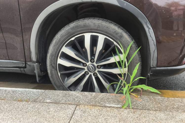 Used GAC Trumpchi GS4 2016 235T G-DCT Luxury Edition Right Front Wheel Hub