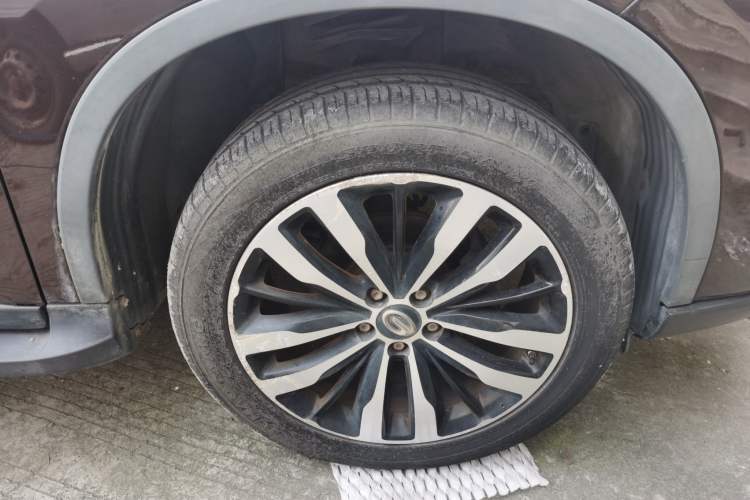 Used GAC Trumpchi GS4 2016 235T Manual Luxury Edition Right Front Wheel Hub