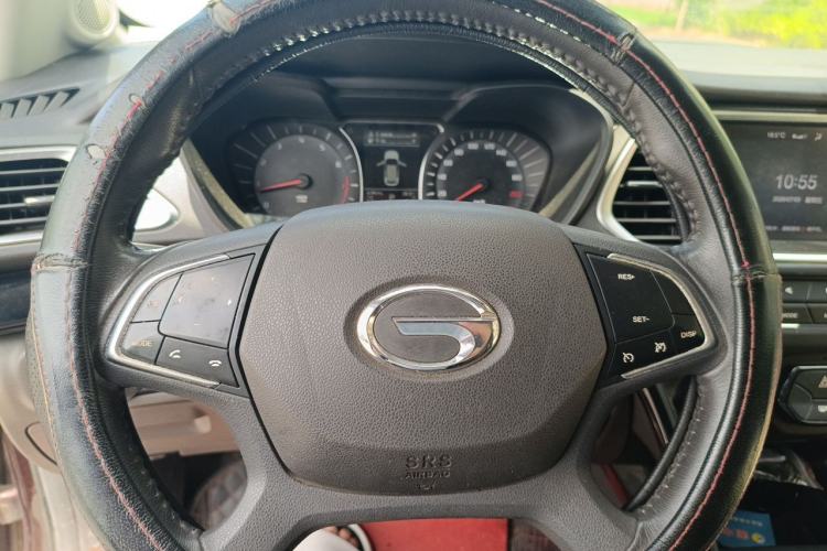 Used GAC Trumpchi GS4 2016 235T G-DCT Luxury Edition Steering Wheel
