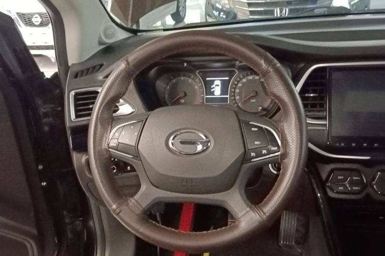 Used GAC Trumpchi GS4 2016 235T G-DCT Elite Edition Steering Wheel