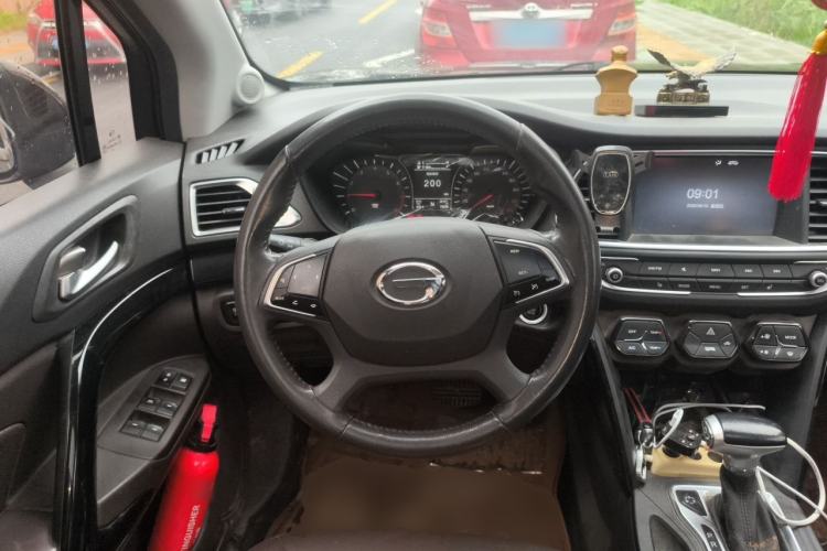 Used GAC Trumpchi GS4 2016 235T G-DCT Luxury Edition Steering Wheel