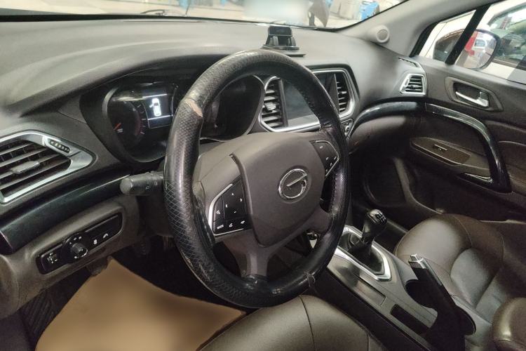 Used GAC Trumpchi GS4 2016 235T Manual Luxury Edition Steering Wheel