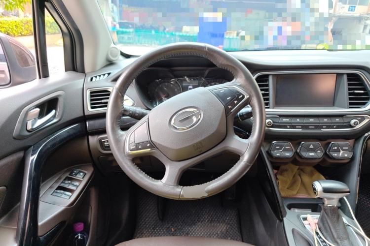 Used GAC Trumpchi GS4 2016 235T G-DCT Luxury Edition Steering Wheel