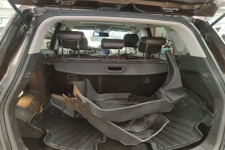 Used GAC Trumpchi GS4 2016 235T Manual Luxury Edition Trunk