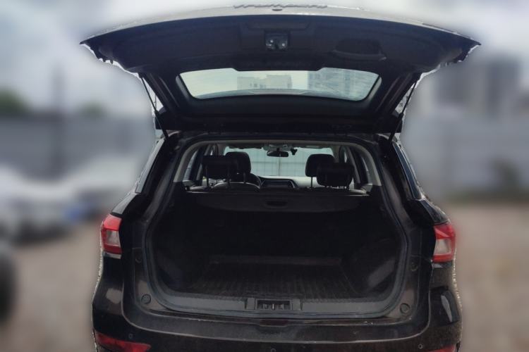 Used GAC Trumpchi GS4 2016 235T G-DCT Elite Edition Trunk