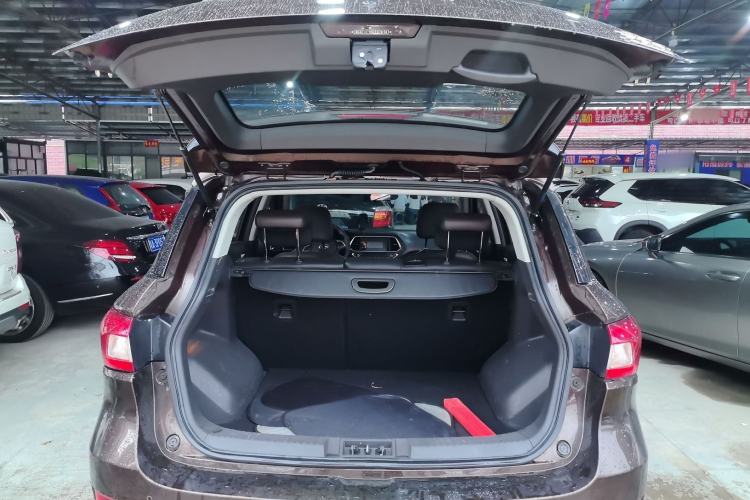 Used GAC Trumpchi GS4 2016 235T G-DCT Elite Edition Trunk