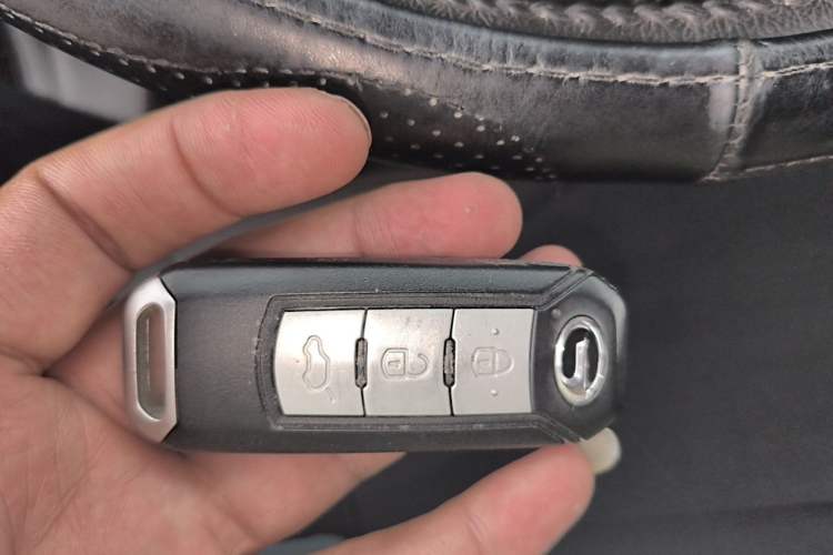 Used GAC Trumpchi GS4 2016 235T G-DCT Luxury Edition Vehicle Key