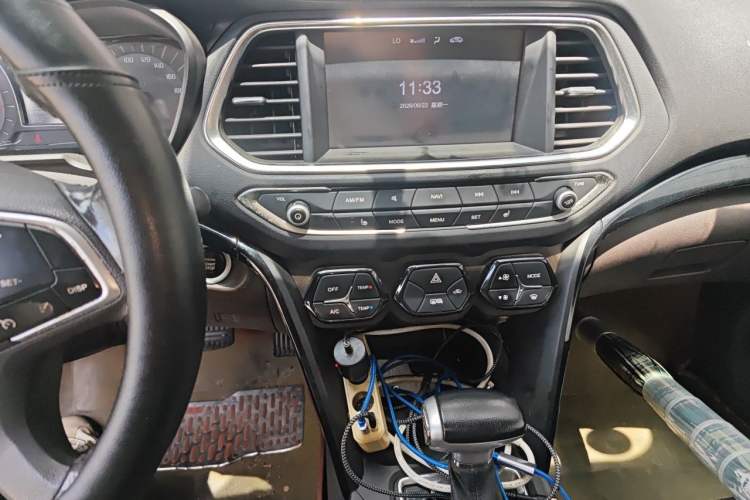 Used GAC Trumpchi GS4 2016 235T G-DCT Luxury Edition Audio And AC Panel