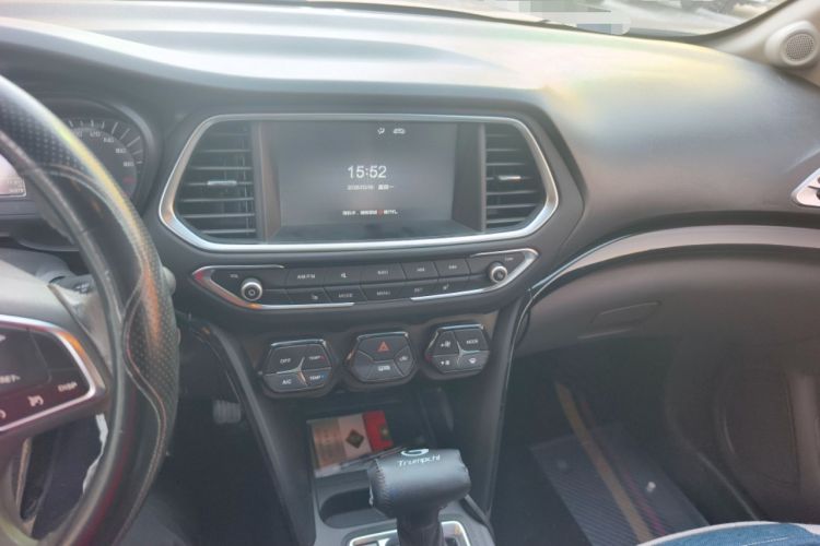 Used GAC Trumpchi GS4 2016 235T G-DCT Luxury Edition Audio And AC Panel
