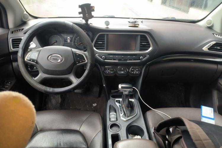 Used GAC Trumpchi GS4 2016 235T G-DCT Luxury Edition Center Console