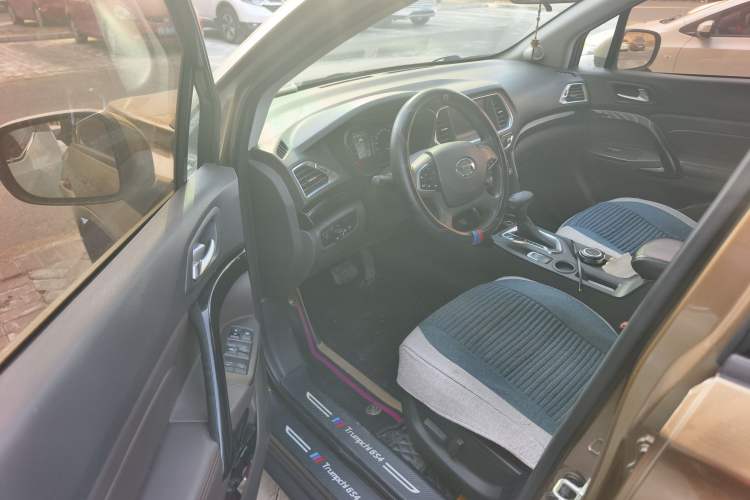Used GAC Trumpchi GS4 2016 235T G-DCT Luxury Edition Driver Seat