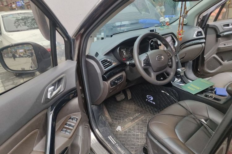 Used GAC Trumpchi GS4 2016 235T G-DCT Elite Edition Driver Seat