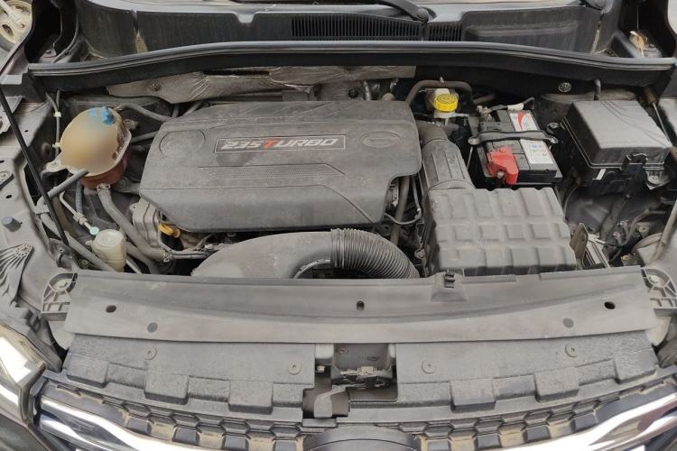 Used GAC Trumpchi GS4 2016 235T G-DCT Elite Edition Engine Bay